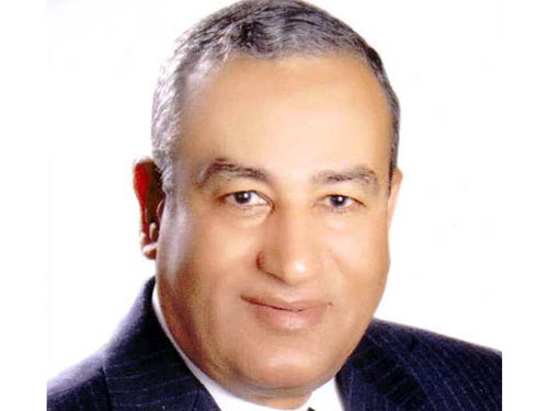 محافظ أسوان مصطفى السيد
